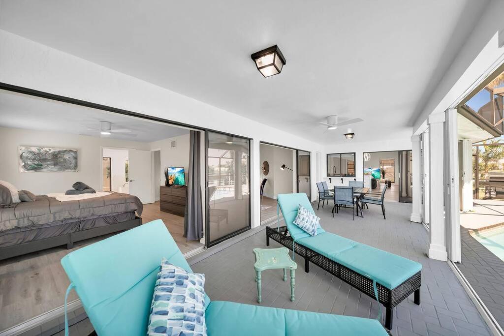 Luxury Waterfront Haven In Cape Coral - Dog-Friendly Escape With Private Pool Exterior foto